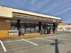 セブンイレブン　滋賀高月店