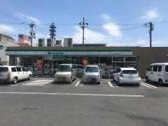 ファミリーマート　岐阜本荘公園店