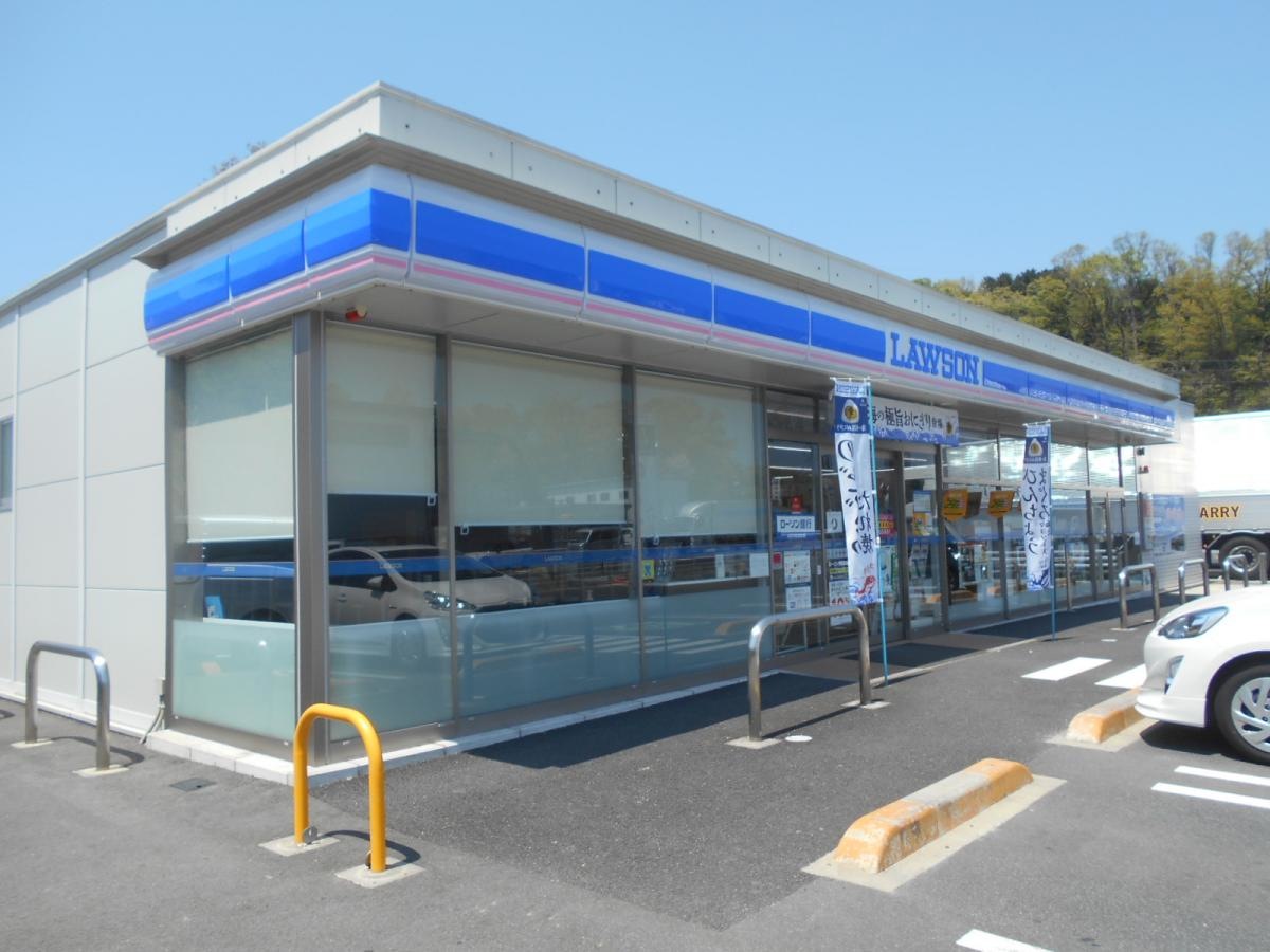 ローソン伊賀安場店