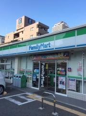 ファミリーマート　柳原店