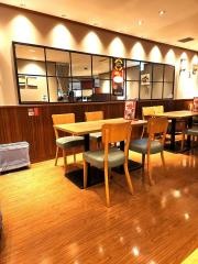 カフェ＆ビア　トリコ