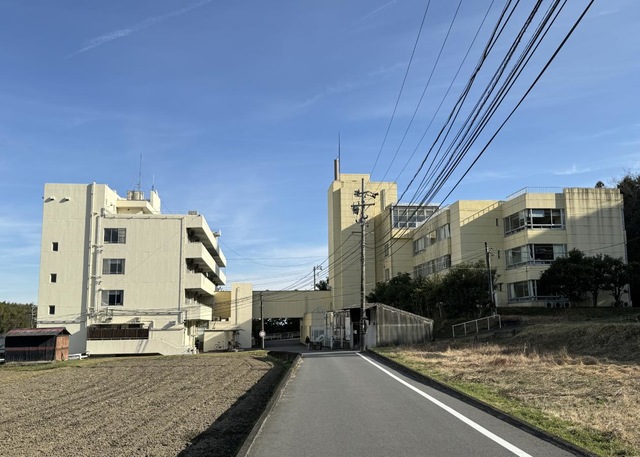 小山田老人保健施設 建物全景