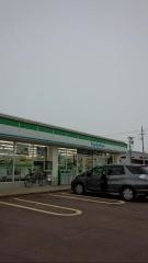 ファミリーマート　燕小高店