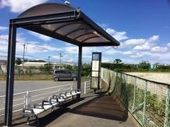 「白山高校」バス停留所