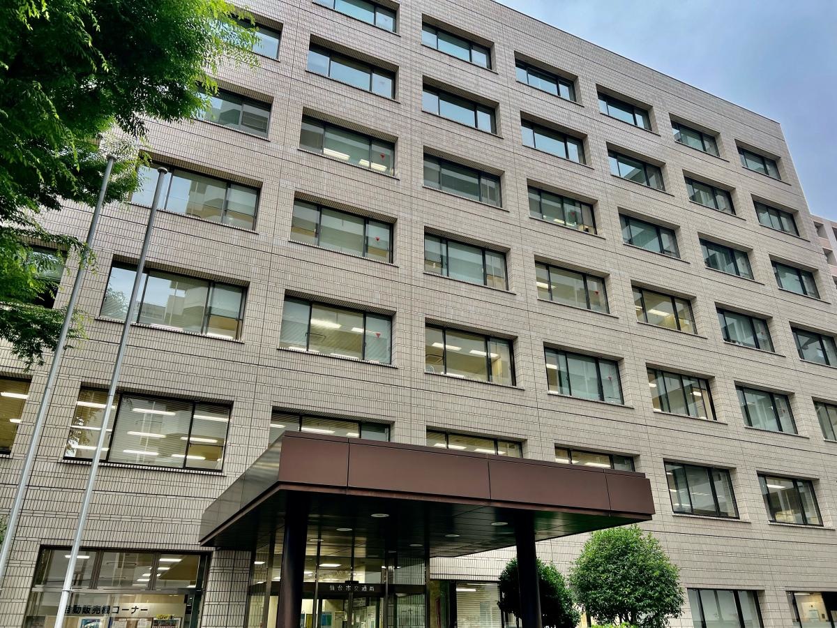建物の外観の写真です。