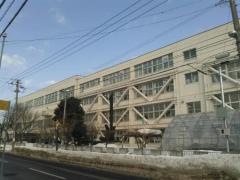 新光小学校