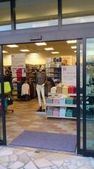 ユニクロ　嵯峨野店
