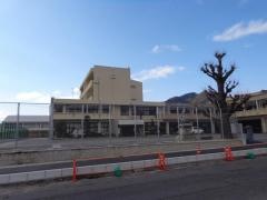 周南市立富田中学校