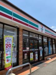 セブンイレブン　大村東三城町店