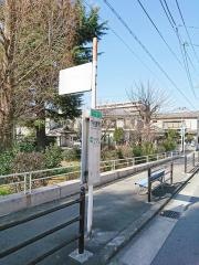「下新庄駅西口」バス停留所
