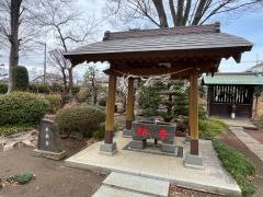 足立神社