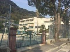 飯盛西小学校