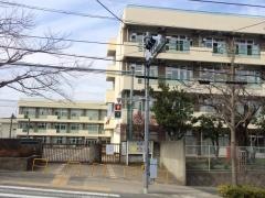 山崎小学校