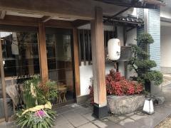 赤石屋