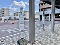 「三重中央医療センター」バス停留所