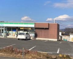 ファミリーマート　フレスト桜川塙世店