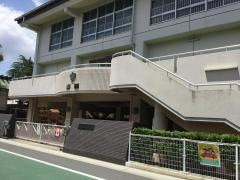 松山小学校