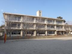 成和西小学校