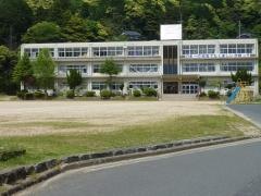 伊根小学校