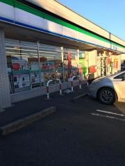 ファミリーマート　福井高木中央店