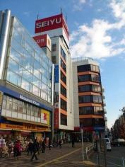 西友　久米川店