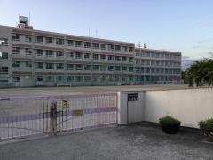 原小学校