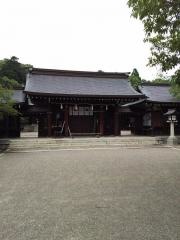 竃山神社