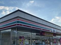 セブンイレブン　大分横瀬店