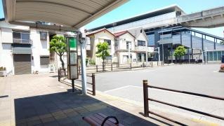 「見沼代親水公園駅前」バス停留所