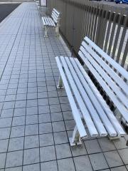 「免許センター前」バス停留所