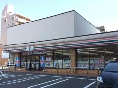 セブンイレブン　名古屋太閤通4丁目店