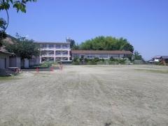 山部小学校