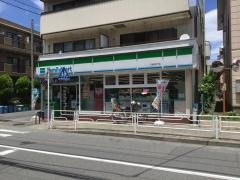 ファミリーマート　川崎坂戸店