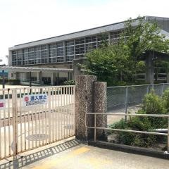 高須小学校