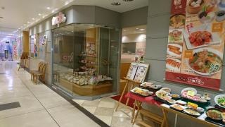 ボンベルタ百貨店　花づくし