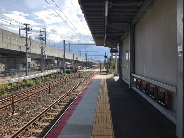 えちご押上ひすい海岸駅
