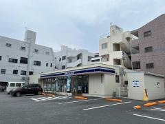 ローソン　おもろまち四丁目店