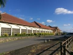 名護市立中央図書館