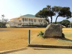 勝連小学校