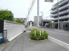 「四ツ谷(藤沢市)」バス停留所