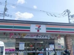 セブンイレブン　横浜牛久保東1丁目店