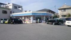 ローソン 西原棚原店