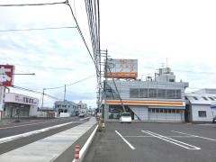 トヨタカローラ香川本社鬼無店