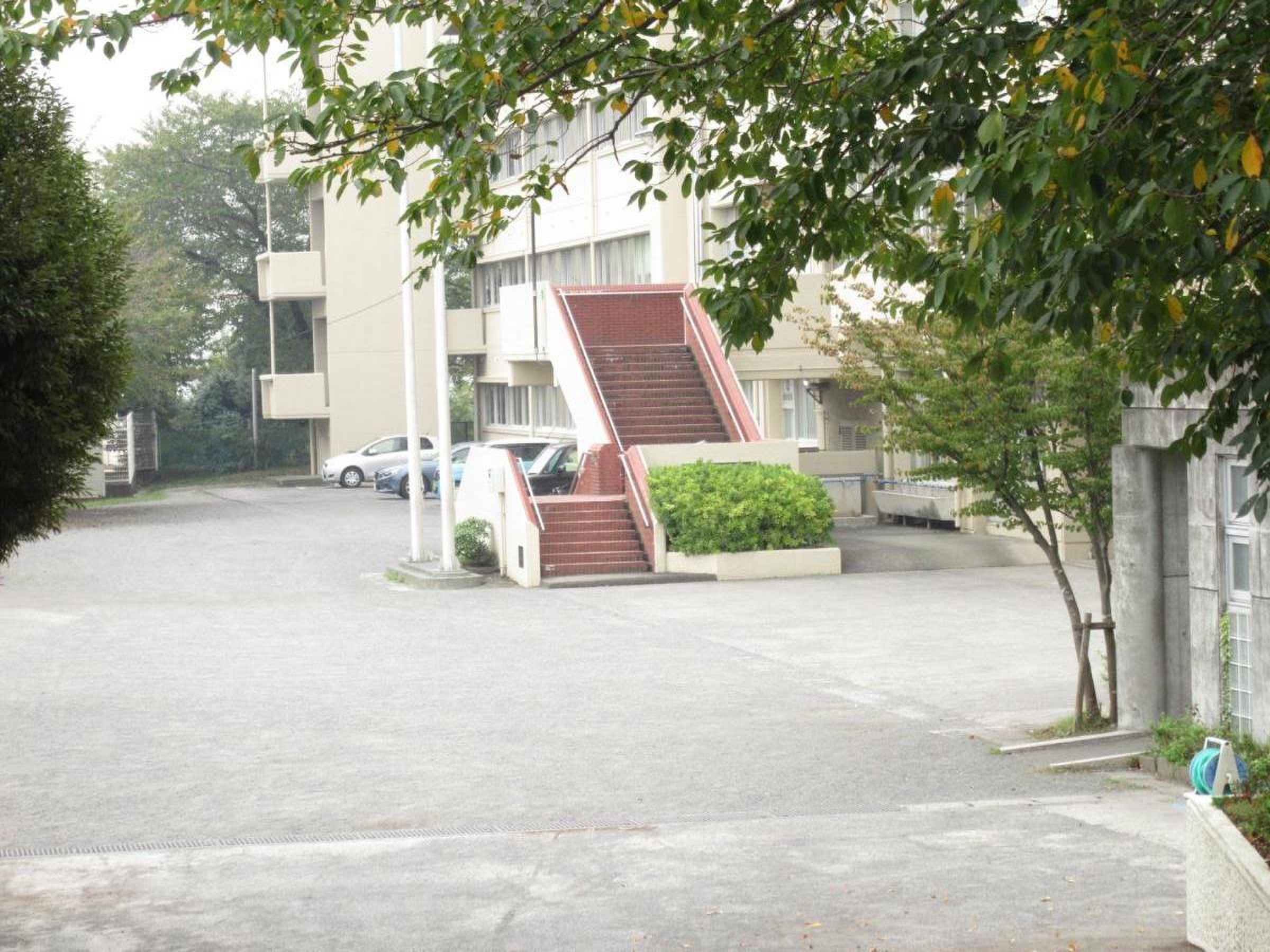 厚木 市立 戸室 小学校