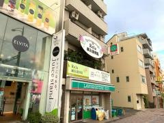 ローソンストア100　覚王山駅前店