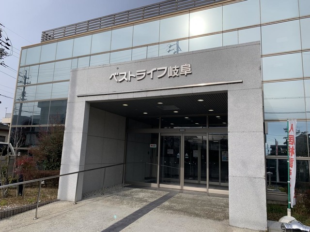 入口