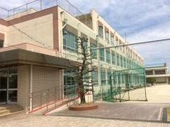 日比津小学校