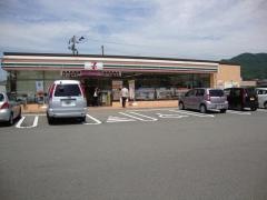 セブンイレブン　唐津山本店
