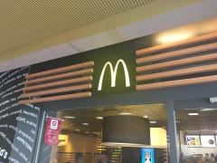 マクドナルド　南青山店