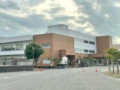 葛塚小学校